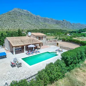 https://villa-payeras-10-min-walk-to-the-beach.allmallorcahotels.com